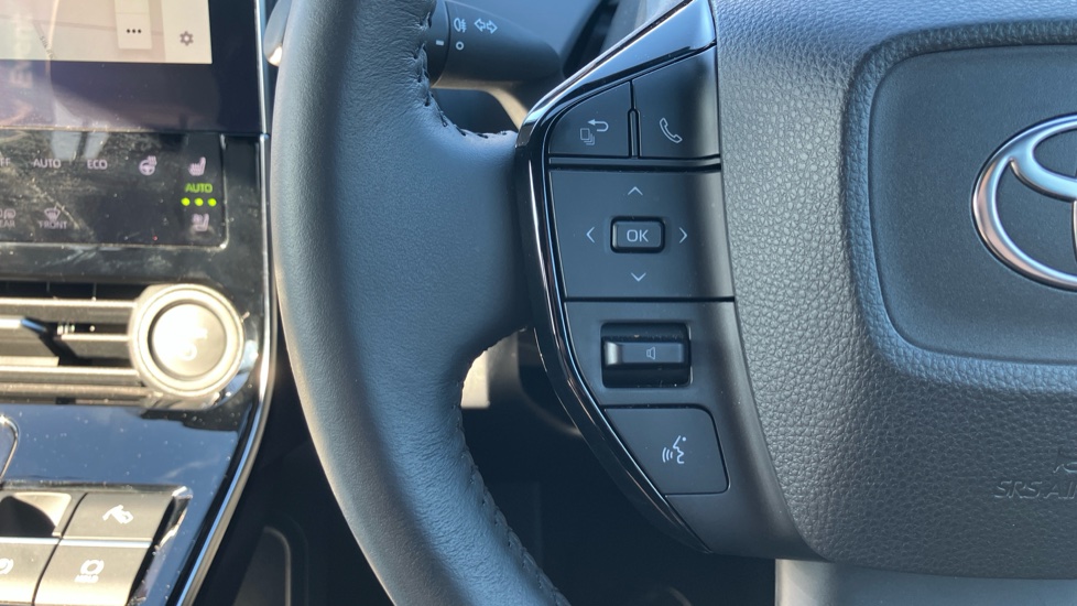 Toyota bZ4X 150kW Vision 71.4kWh 5dr Auto Electric Hatchback - Image 34