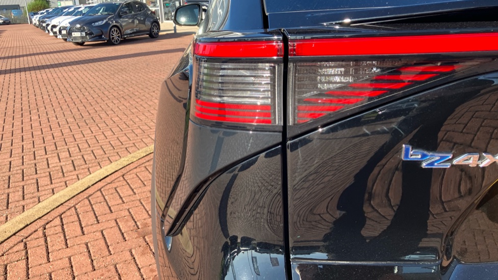 Toyota bZ4X 150kW Vision 71.4kWh 5dr Auto Electric Hatchback - Image 36