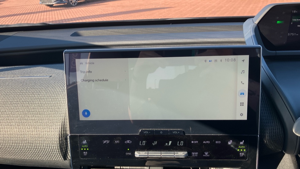 Toyota bZ4X 150kW Vision 71.4kWh 5dr Auto Electric Hatchback - Image 39