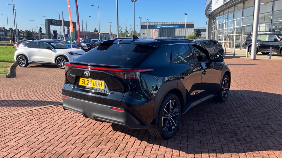Toyota bZ4X 150kW Vision 71.4kWh 5dr Auto Electric Hatchback - Image 53