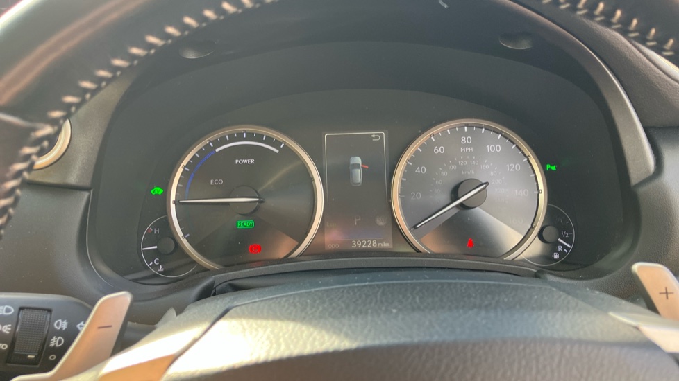 Lexus NX 300h 2.5 Takumi 5dr CVT [Pan roof] Hybrid Estate - Image 11