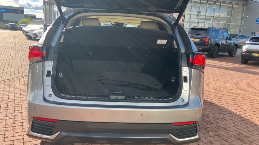 Lexus NX 300h 2.5 Takumi 5dr CVT [Pan roof] Hybrid Estate - Image 13
