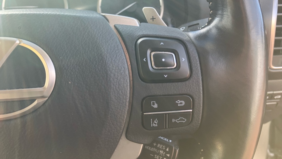 Lexus NX 300h 2.5 Takumi 5dr CVT [Pan roof] Hybrid Estate - Image 30