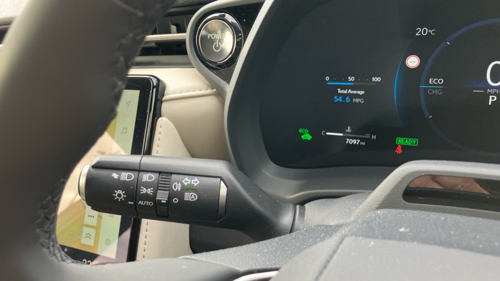 Lexus LBX 1.5 Premium Plus 5dr E-CVT Hybrid Hatchback - Image 31