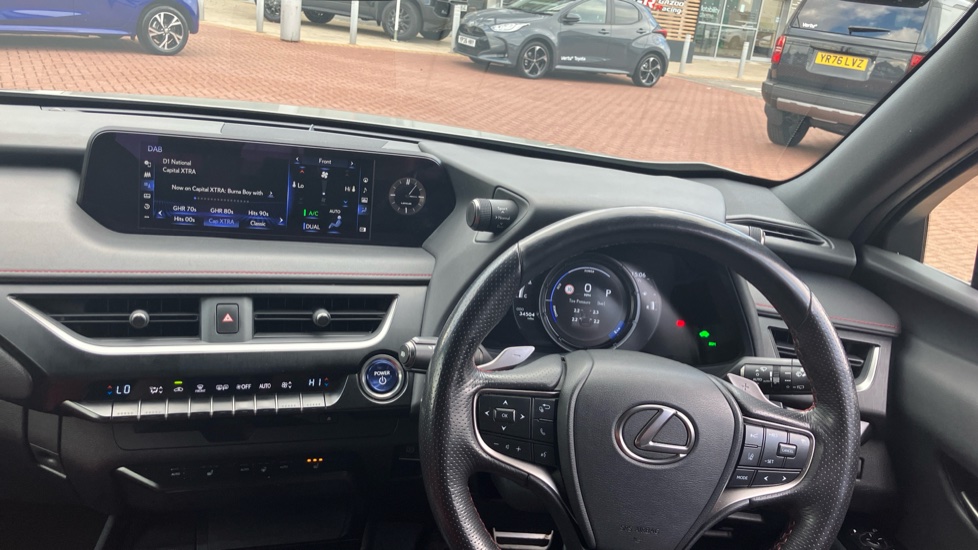 Lexus UX 250h 2.0 F-Sport 5dr CVT [Nav] Hybrid Hatchback - Image 6