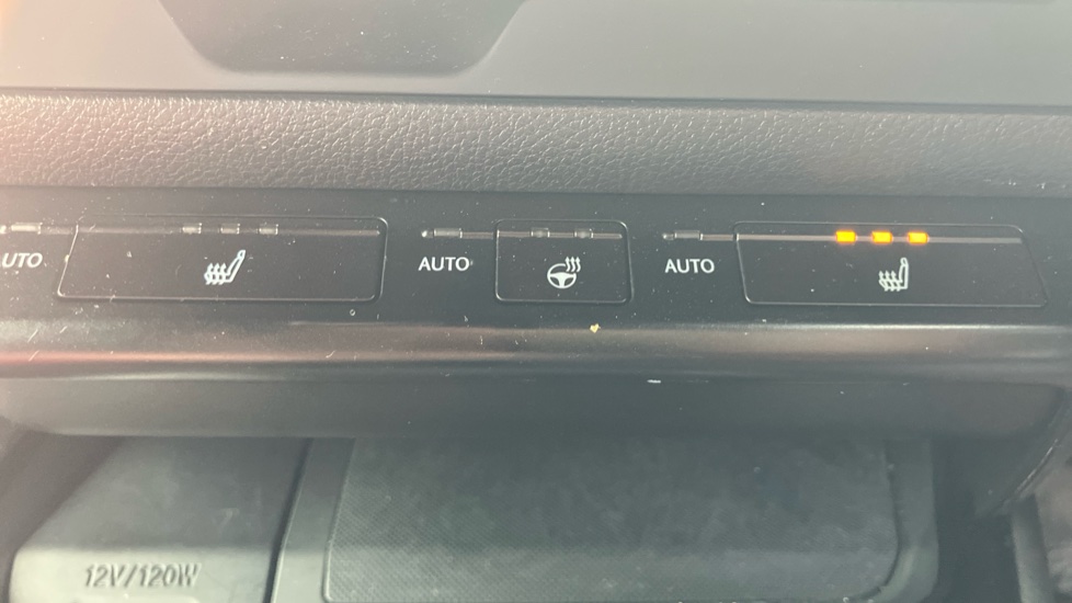 Lexus UX 250h 2.0 F-Sport 5dr CVT [Nav] Hybrid Hatchback - Image 38