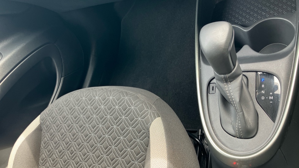Toyota Aygo X 1.0 VVT-i Edge 5dr Auto Petrol Hatchback - Image 58