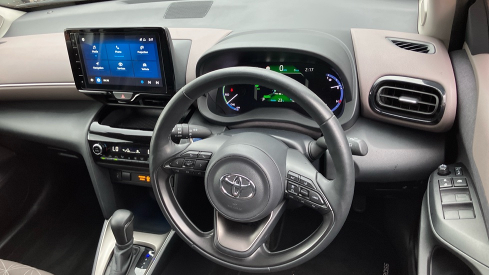 Toyota Yaris Cross 1.5 Hybrid Excel 5dr CVT Hybrid Estate - Image 7