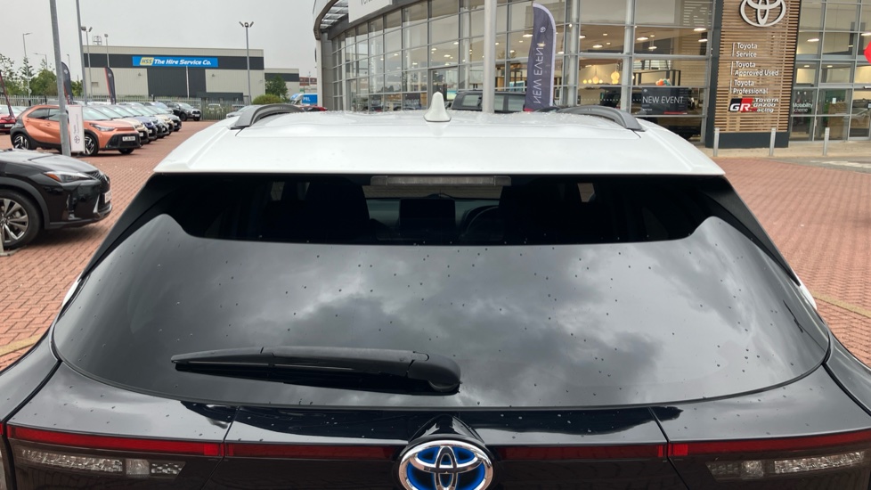 Toyota Yaris Cross 1.5 Hybrid Excel 5dr CVT Hybrid Estate - Image 37