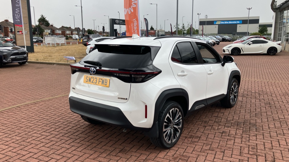 Toyota Yaris Cross 1.5 Hybrid Excel 5dr CVT Hybrid Estate - Image 44