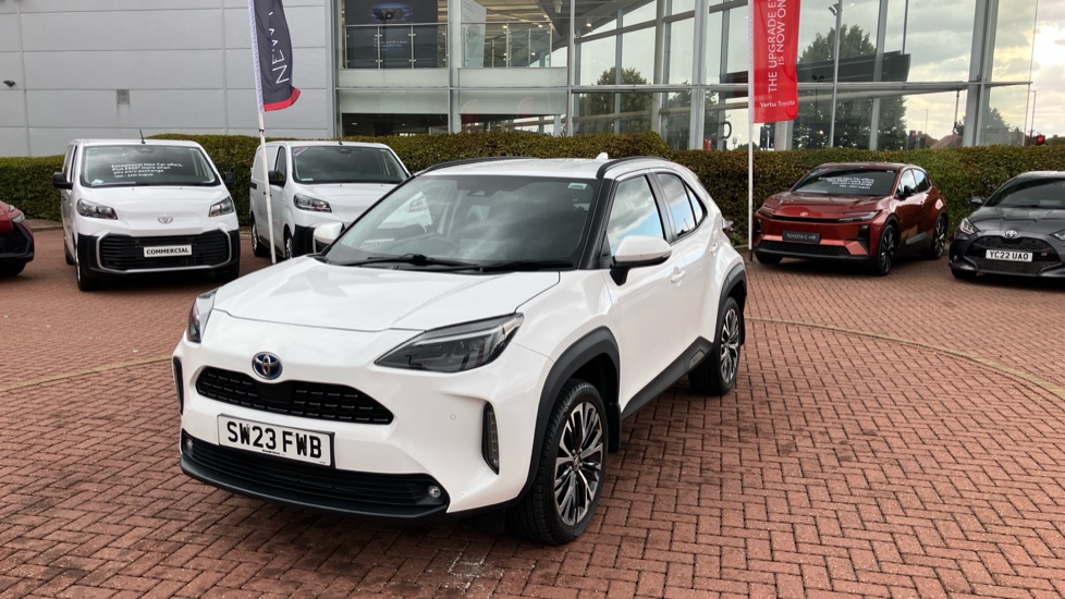 Toyota Yaris Cross 1.5 Hybrid Excel 5dr CVT Hybrid Estate - Image 48