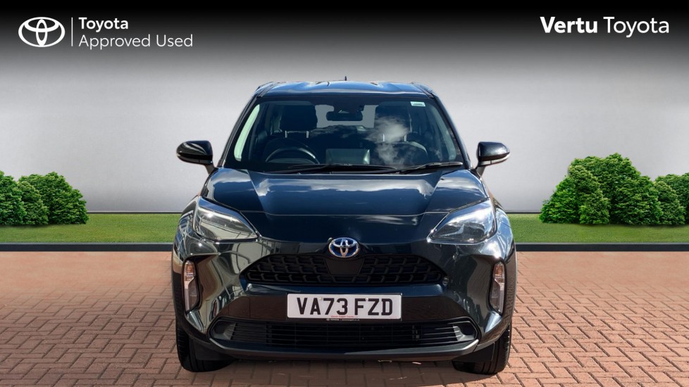 Toyota Yaris Cross 1.5 Hybrid Icon 5dr CVT Hybrid Estate - Image 22