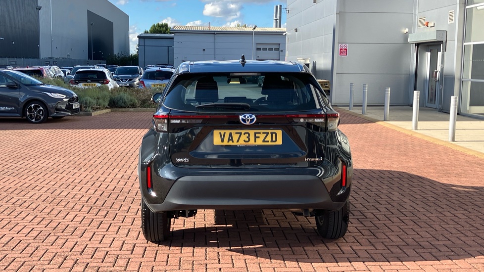 Toyota Yaris Cross 1.5 Hybrid Icon 5dr CVT Hybrid Estate - Image 26