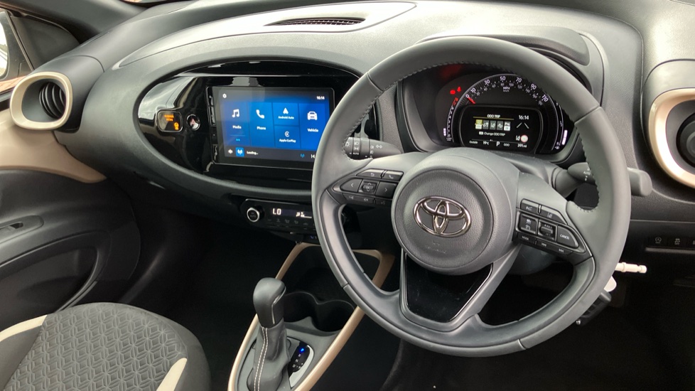 Toyota Aygo X 1.0 VVT-i Edge 5dr Auto Petrol Hatchback - Image 6