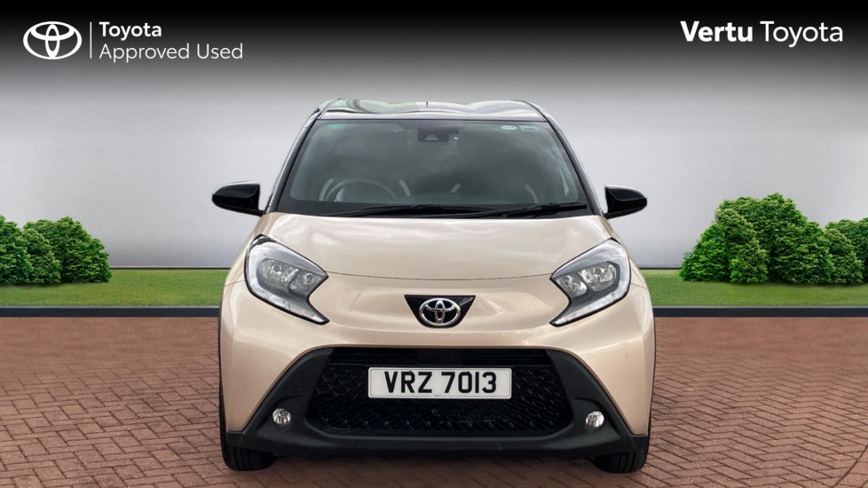 Toyota Aygo X 1.0 VVT-i Edge 5dr Auto Petrol Hatchback - Image 22