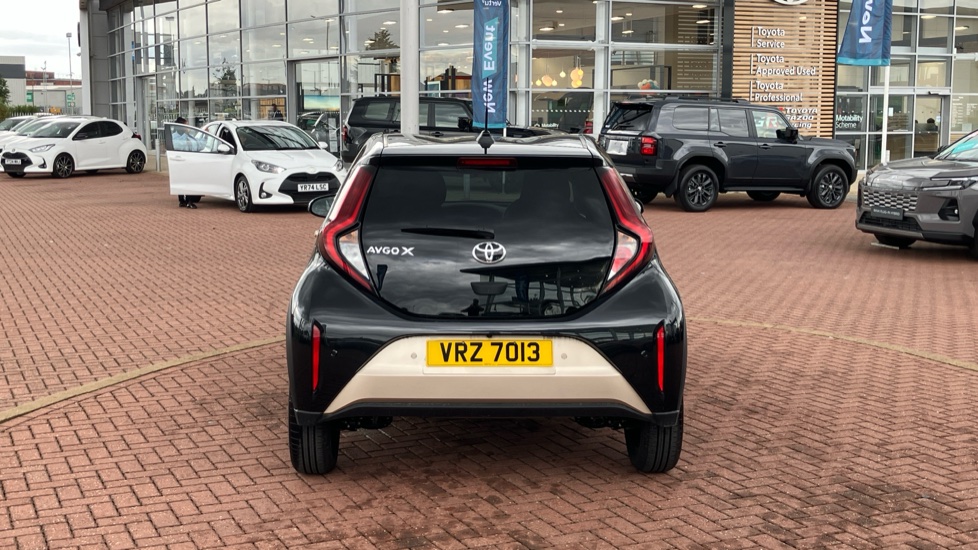 Toyota Aygo X 1.0 VVT-i Edge 5dr Auto Petrol Hatchback - Image 26