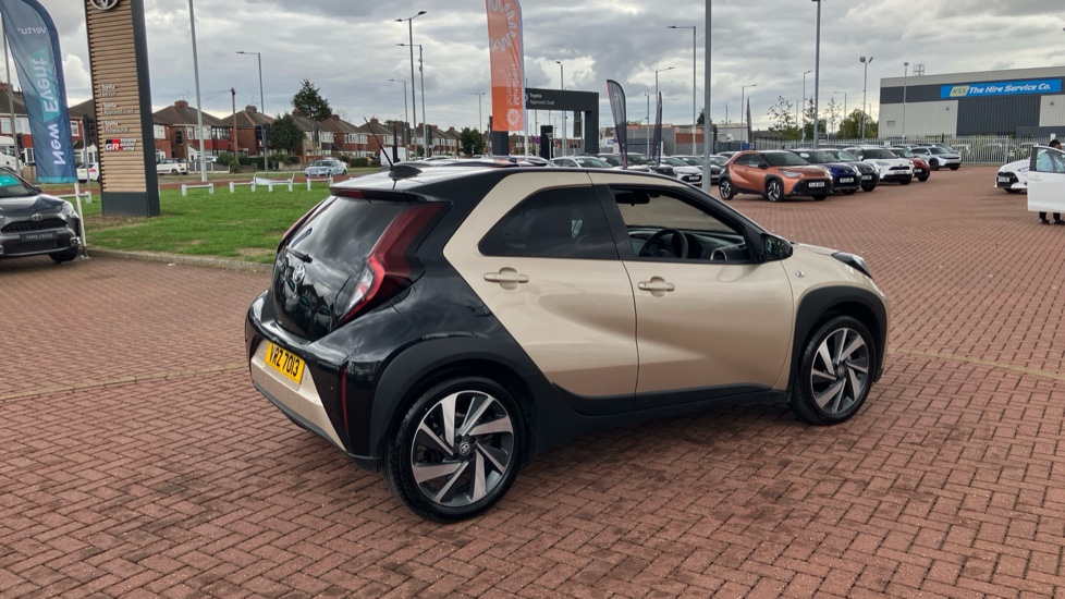 Toyota Aygo X 1.0 VVT-i Edge 5dr Auto Petrol Hatchback - Image 44