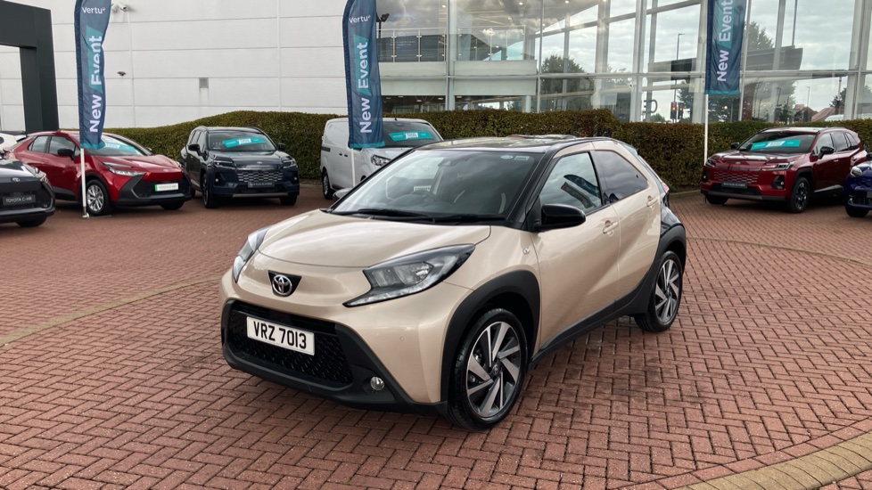 Toyota Aygo X 1.0 VVT-i Edge 5dr Auto Petrol Hatchback - Image 50