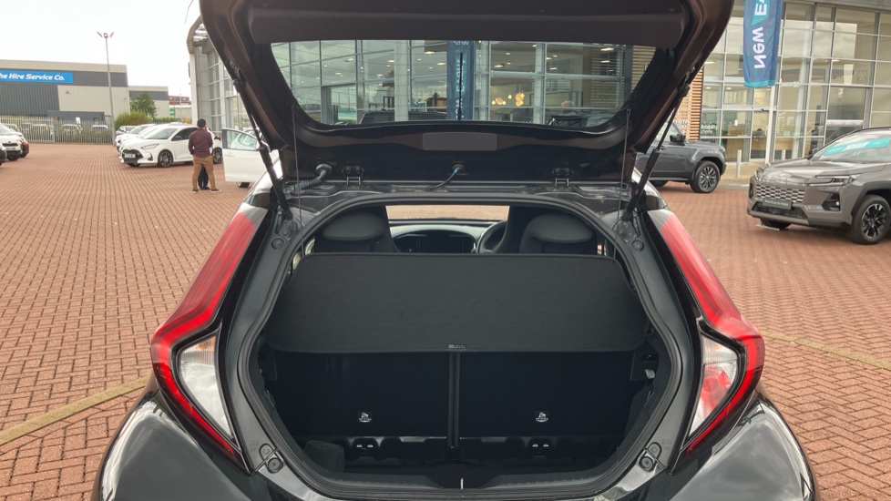 Toyota Aygo X 1.0 VVT-i Edge 5dr Auto Petrol Hatchback - Image 54
