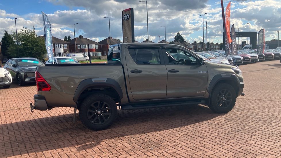 Toyota Hilux Diesel Invincible X D/Cab Pick Up 2.8 D 48V Auto - Image 47