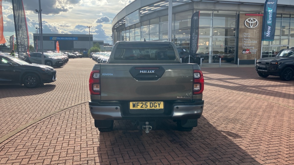 Toyota Hilux Diesel Invincible X D/Cab Pick Up 2.8 D 48V Auto - Image 48