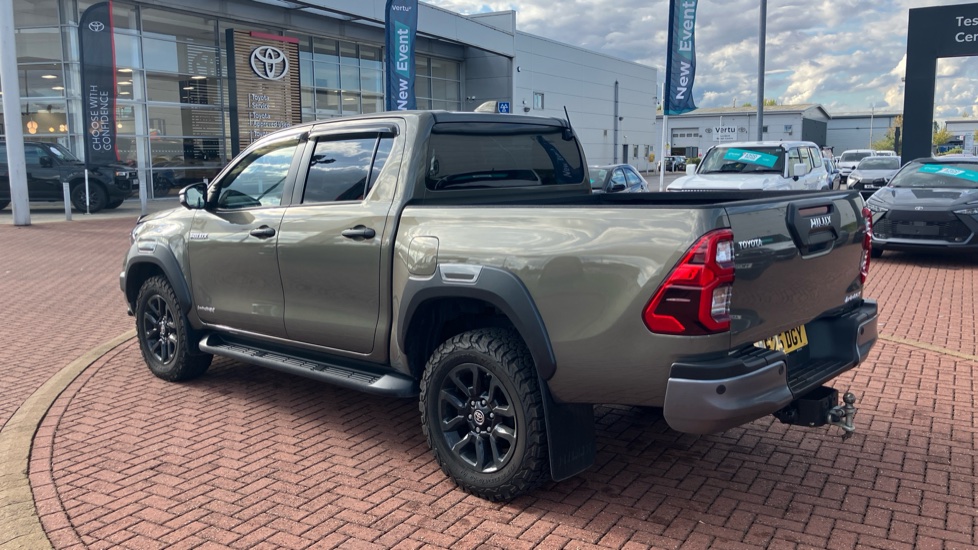 Toyota Hilux Diesel Invincible X D/Cab Pick Up 2.8 D 48V Auto - Image 51