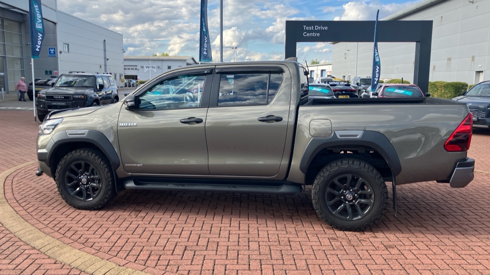 Toyota Hilux Diesel Invincible X D/Cab Pick Up 2.8 D 48V Auto - Image 52