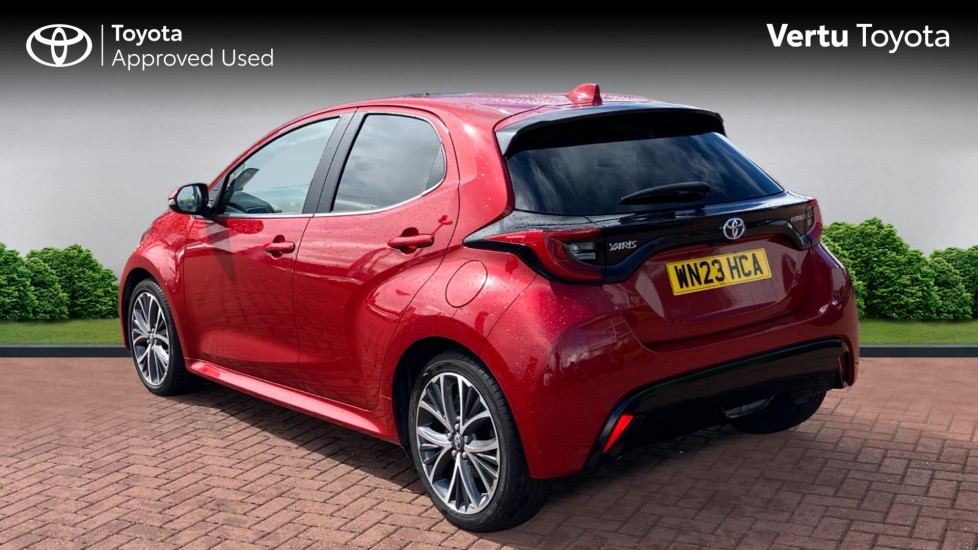Toyota Yaris 1.5 Hybrid Excel 5dr CVT Hybrid Hatchback - Image 4