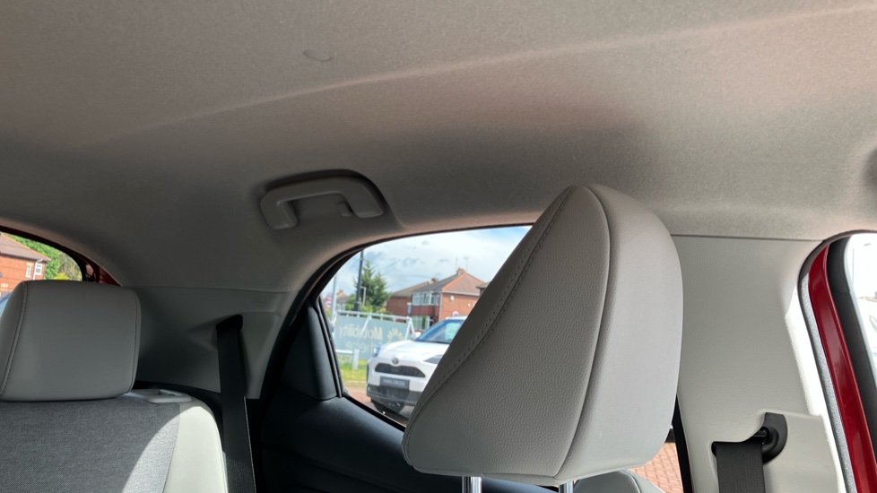 Toyota Yaris 1.5 Hybrid Excel 5dr CVT Hybrid Hatchback - Image 19