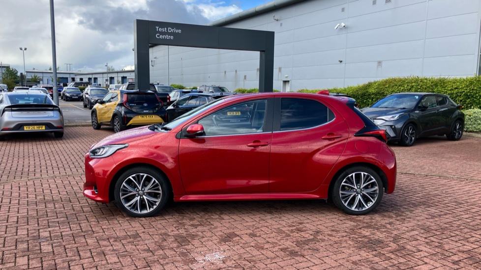 Toyota Yaris 1.5 Hybrid Excel 5dr CVT Hybrid Hatchback - Image 24