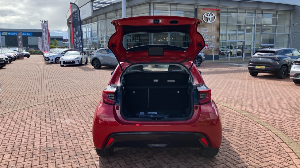 Toyota Yaris 1.5 Hybrid Excel 5dr CVT Hybrid Hatchback - Image 44