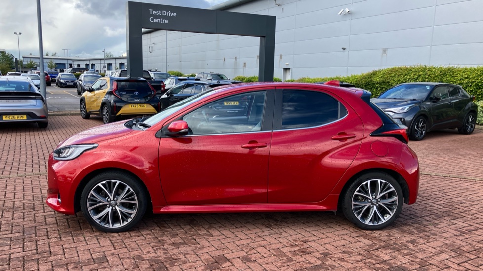 Toyota Yaris 1.5 Hybrid Excel 5dr CVT Hybrid Hatchback - Image 50