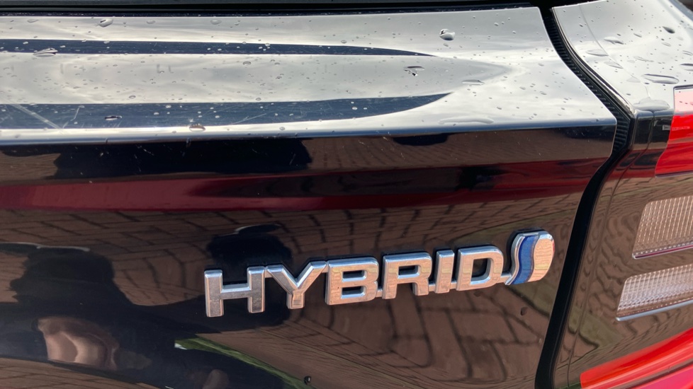 Toyota Yaris 1.5 Hybrid Excel 5dr CVT Hybrid Hatchback - Image 58
