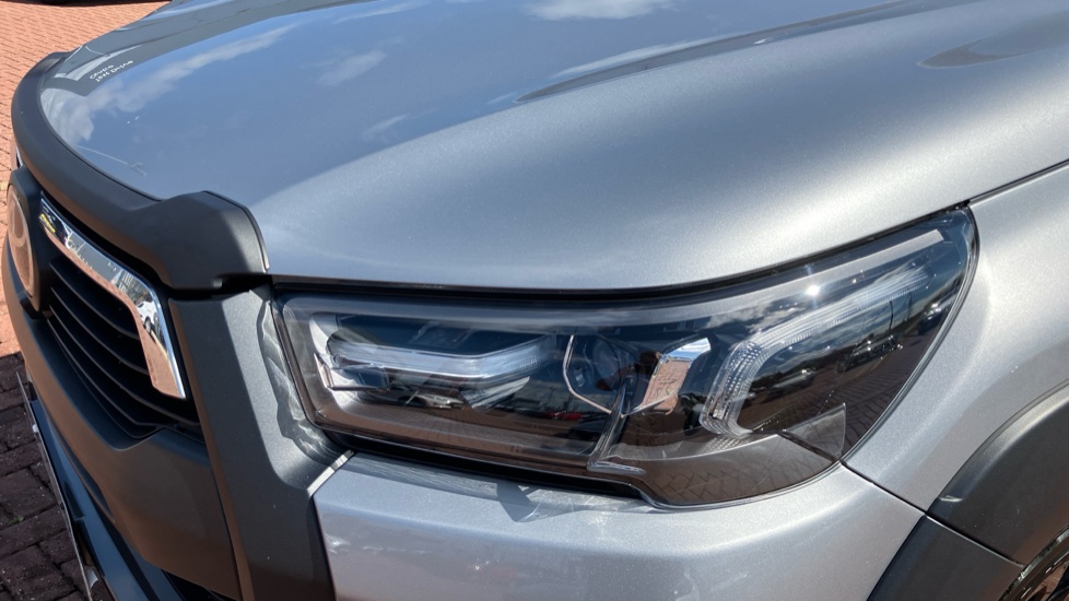 Toyota Hilux Diesel Invincible X D/Cab Pick Up 2.8 D 48V Auto - Image 20