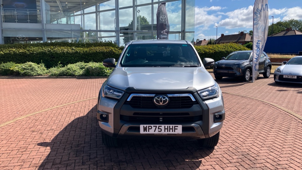 Toyota Hilux Diesel Invincible X D/Cab Pick Up 2.8 D 48V Auto - Image 54