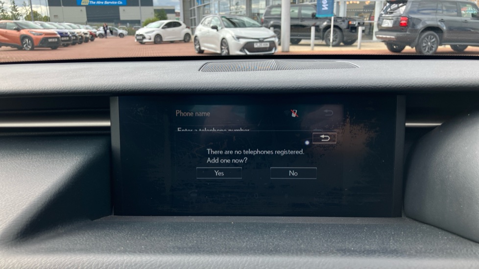 Lexus IS 300h Luxury 4dr CVT Auto Hybrid Saloon - Image 38