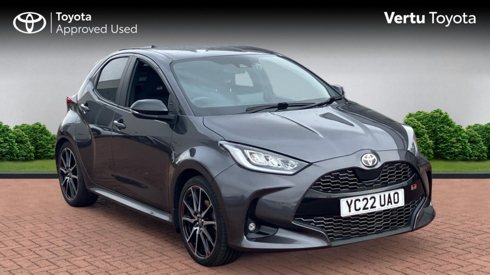 Toyota Yaris 1.5 Hybrid GR Sport 5dr CVT Hybrid Hatchback - Image 1