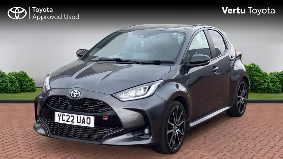 Toyota Yaris 1.5 Hybrid GR Sport 5dr CVT Hybrid Hatchback - Image 3