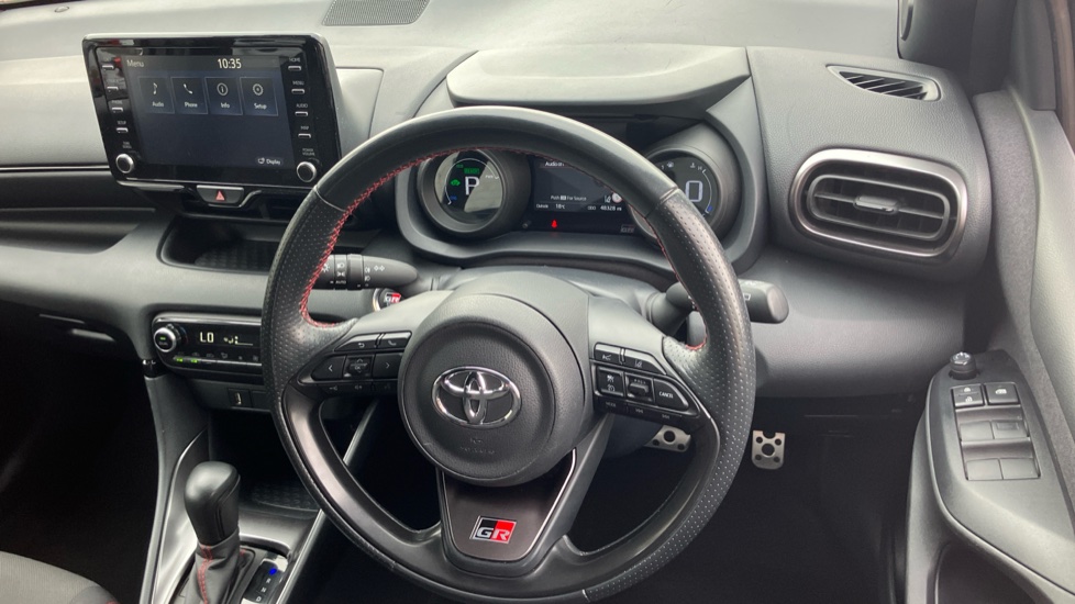 Toyota Yaris 1.5 Hybrid GR Sport 5dr CVT Hybrid Hatchback - Image 7