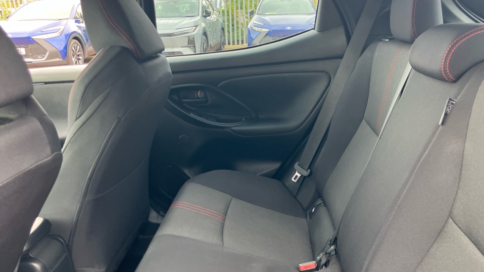 Toyota Yaris 1.5 Hybrid GR Sport 5dr CVT Hybrid Hatchback - Image 15