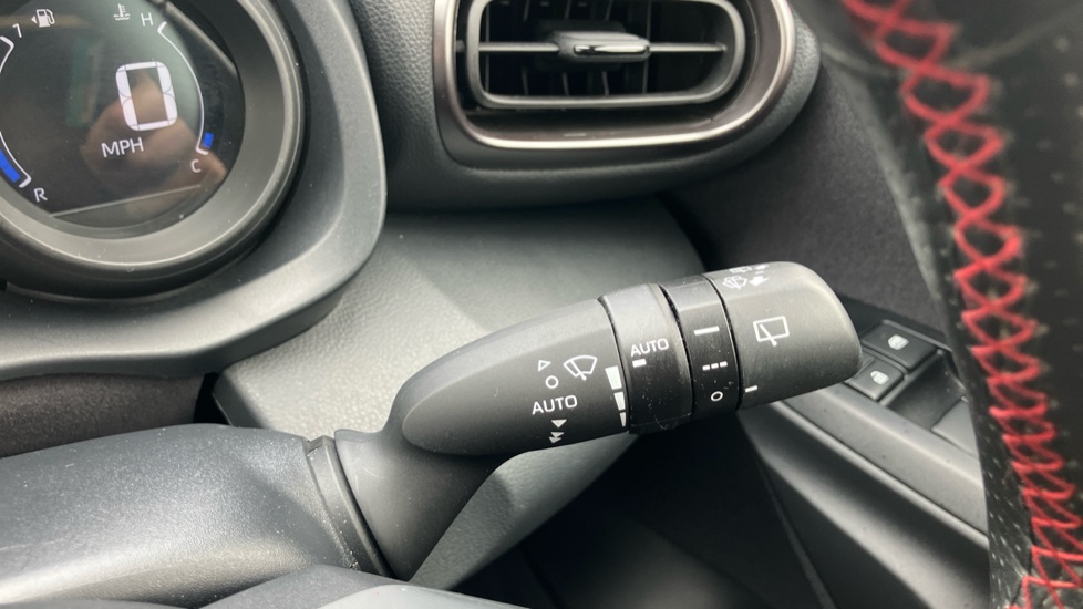 Toyota Yaris 1.5 Hybrid GR Sport 5dr CVT Hybrid Hatchback - Image 32