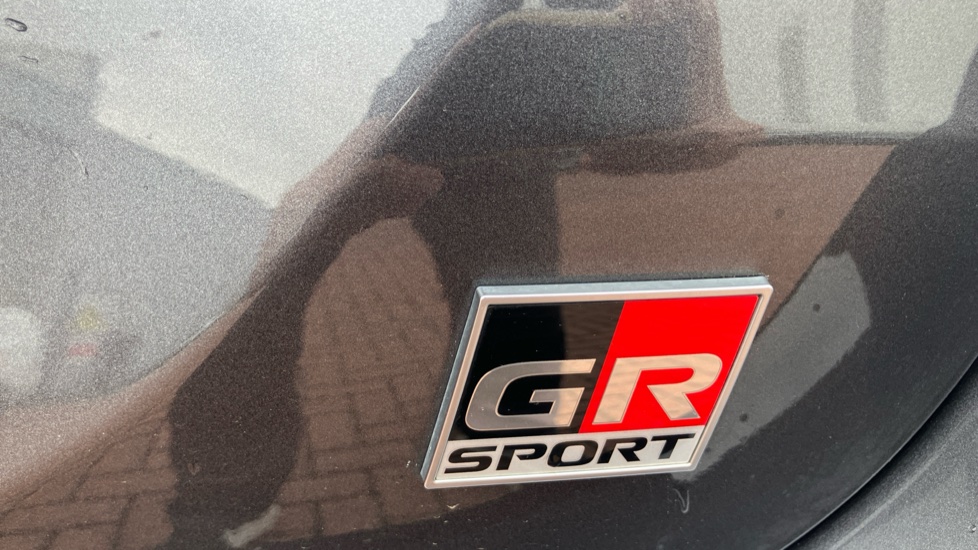 Toyota Yaris 1.5 Hybrid GR Sport 5dr CVT Hybrid Hatchback - Image 54