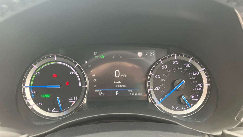 Toyota Highlander 2.5 VVT-i Hybrid Excel Premium 5dr CVT Hybrid Estate - Image 11