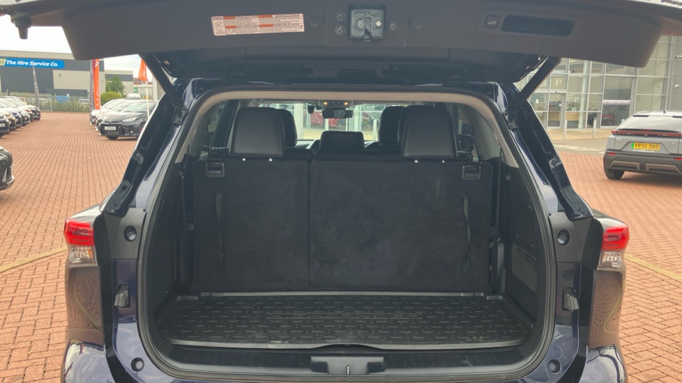 Toyota Highlander 2.5 VVT-i Hybrid Excel Premium 5dr CVT Hybrid Estate - Image 13