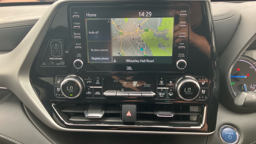 Toyota Highlander 2.5 VVT-i Hybrid Excel Premium 5dr CVT Hybrid Estate - Image 34