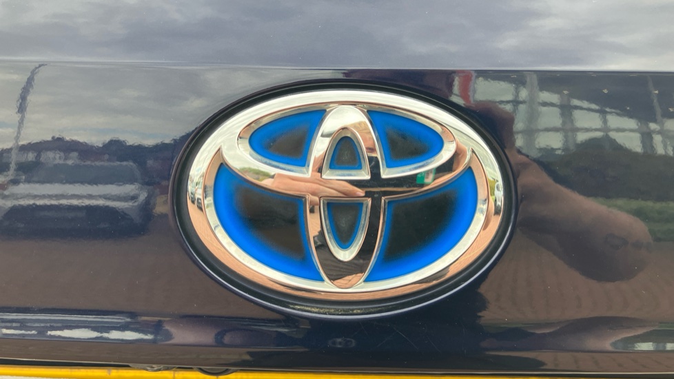 Toyota Highlander 2.5 VVT-i Hybrid Excel Premium 5dr CVT Hybrid Estate - Image 60