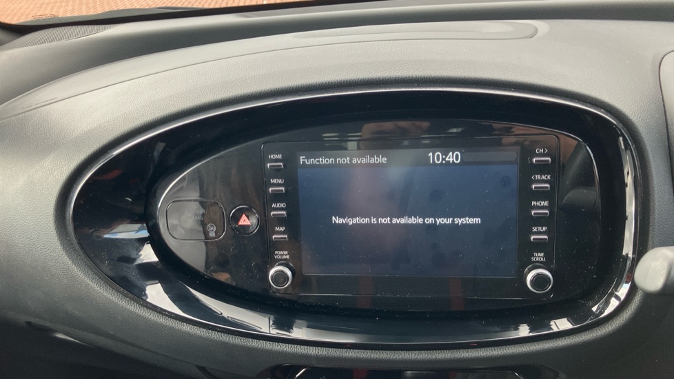 Toyota Aygo X 1.0 VVT-i Edge 5dr Petrol Hatchback - Image 9