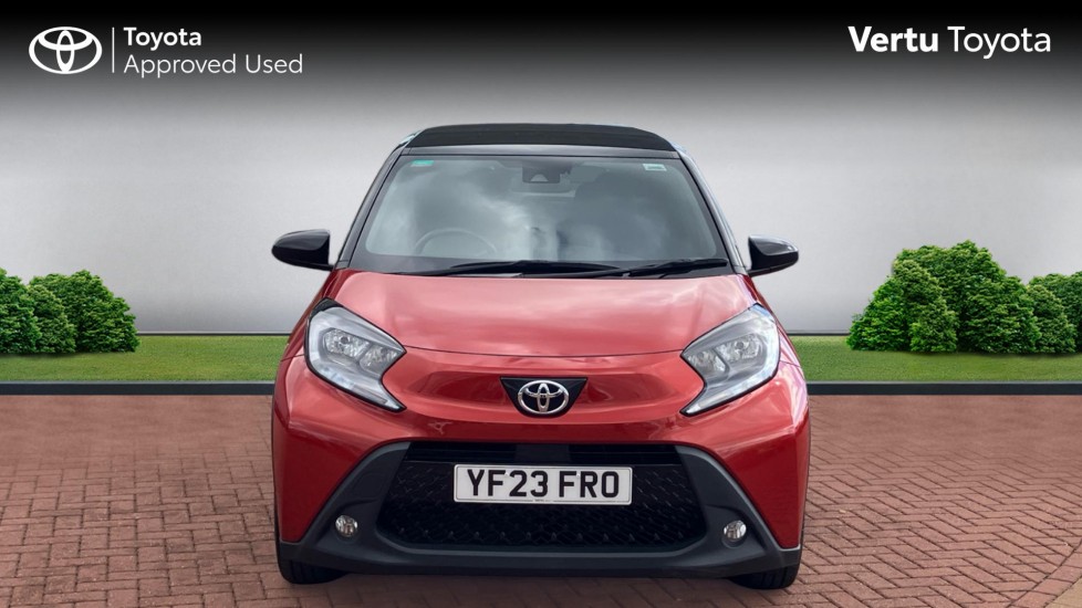 Toyota Aygo X 1.0 VVT-i Edge 5dr Petrol Hatchback - Image 22