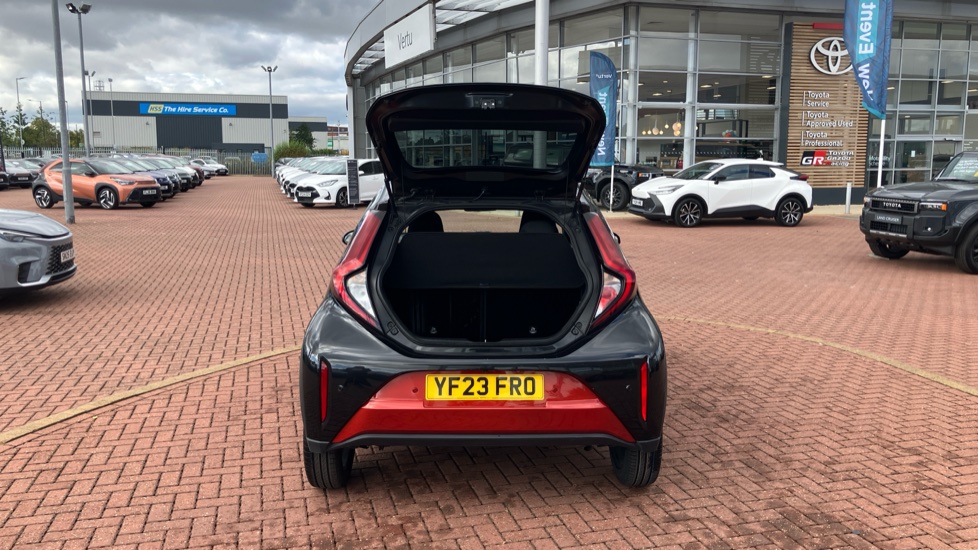 Toyota Aygo X 1.0 VVT-i Edge 5dr Petrol Hatchback - Image 53