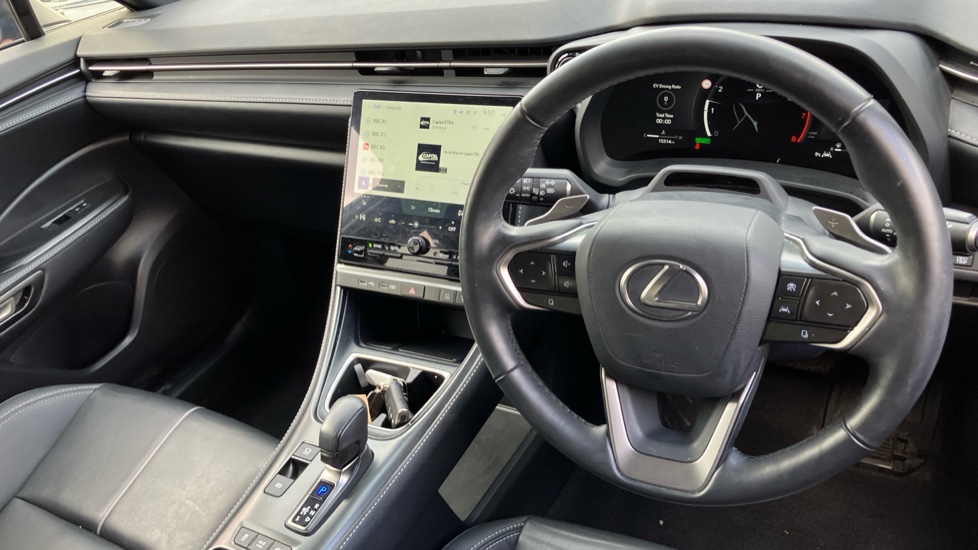 Lexus LBX 1.5 Takumi 5dr E-CVT AWD Hybrid Hatchback - Image 6